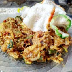 Lotek Sayur   Lontong