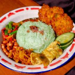 Nasi Lemak Perkedel Jagung