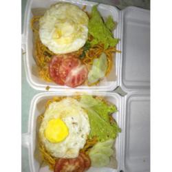 Mie Nasi Goreng   Telur