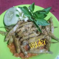 Nasi Wader Penyet   Es Teh