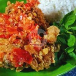 Nasi Ayam Goreng Sambel Bawang Tahu Susu