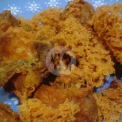 Bebek Goreng Tepung Kremes Lalapan Tanpa Nasi