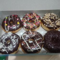 Donat Glaze Coklat