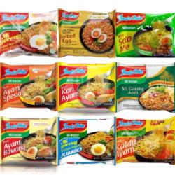 Indomie Telur   Smoke Beef (goreng / Rebus)