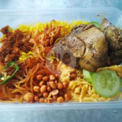 Nasi Kuning Ati Ampela