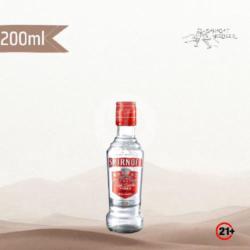 (21 ) Smirnoff Red Label Vodka 200ml