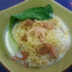 Mie Kuah Susu