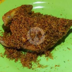 Ayam Goreng Srundeng Tok