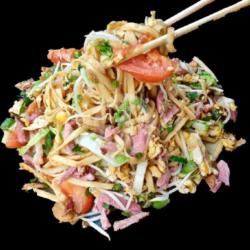 Fried Noodles Pork