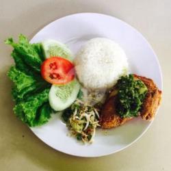 Ayam Presto Cabe Hijo (spesial)