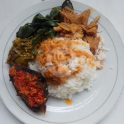 Nasi   Ikan Tongkol Sambal Merah