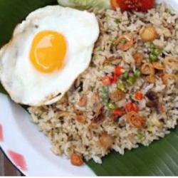 Nasi Goreng Ikan Asin Tenggiri Crispy