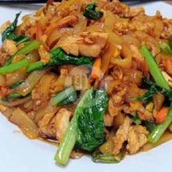 Kwetiau Goreng Ayam