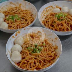 Fishball Noodle (spicy)