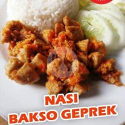 Paket Nasi Bak-prek   Es Teh