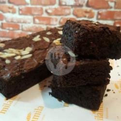 Fudge Brownie