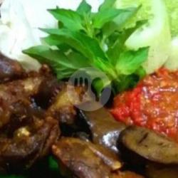 Nasi   Ampla Ati Goreng   Lalapan Sambal Terasi