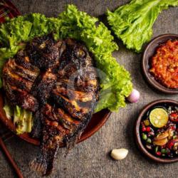 Ikan Nila (bakar/goreng)