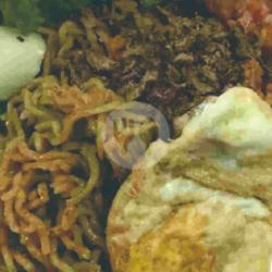 Mienas Indomie Goreng Spesial