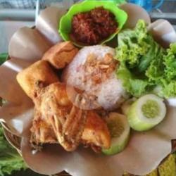 Pecel Ayam Granat