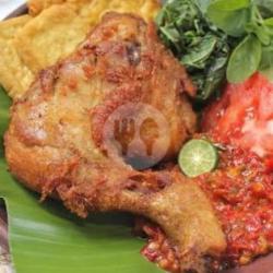 Lalapan Ayam Goreng Paket