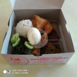 Nasi   Telor   Rendang   Ayam Bakar