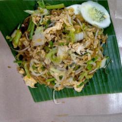 Mie Hun Goreng Pake Telur
