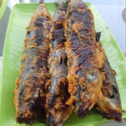 Ikan Bakar Gembung