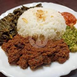 Paket Nasi Padang Rendang