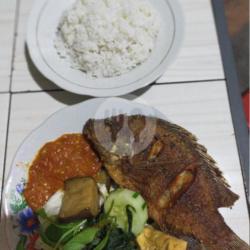 Penyetan Ikan Mujaer B