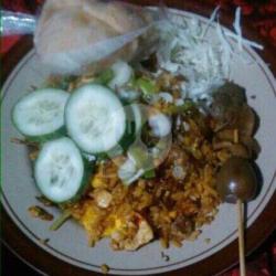 Nasi Goreng Rawut Ayam