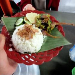 Burung Puyu Goreng   Nasi