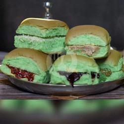 Roti Bakar/kukus Kadet Pandan