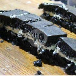 Kue Bandung Black Sweet Pisang Keju