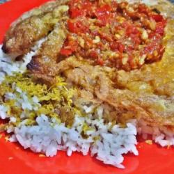 Nasi Telok Dadar Plus Ayam Geprek