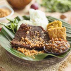 Nasi Putih   Empal Bakar