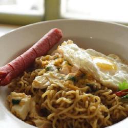 Indomie Goreng Telur / Sosis