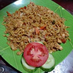 Nasi Goreng Ayam Mawut