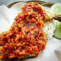 Ayam Sambel Setan