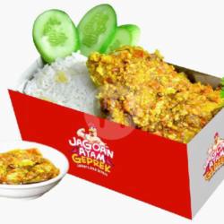 Nasi Ayam Geprek Sambel Kacang (gurih Pedas)