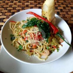 Spaghetti Prawn Garlic Aglio Olio