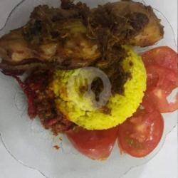 Nasi Kuning/uduk Ayam Kalasan