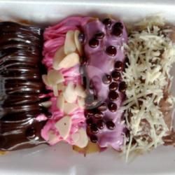 Pisang Coklat Pelangi