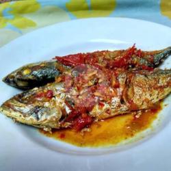 Ikan Kembung Goreng Balado