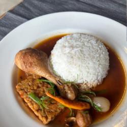Nasi Ayam Semur