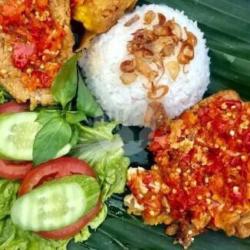 Paket Ayam Geprek Kenyang