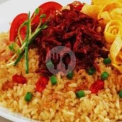 Nasi Goreng Beef Cornet   Telor Ceplok Free Teh Obeng / Es Jeruk / Es Jeruk Nipis