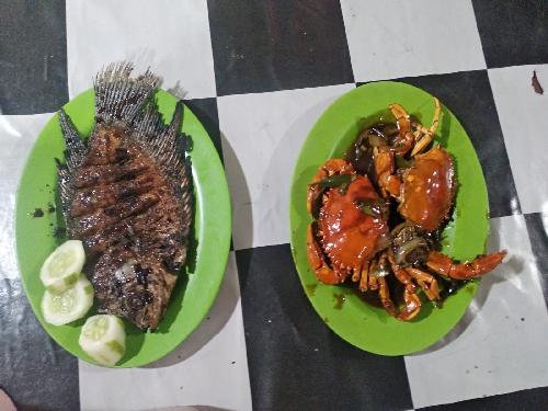 Rm Eka Jaya Chinese & Seafood