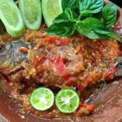 Ikan Nila Goreng Penyet Sambel Bakar  Nasi