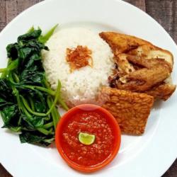 Paket Ayam Goreng Plecing Kangkung